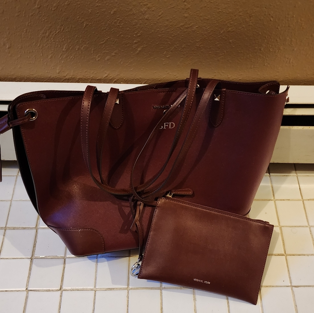 Michael Kors Edith Large Tote w/Removable Pouch-new w/o tags MONOGRAMMED…